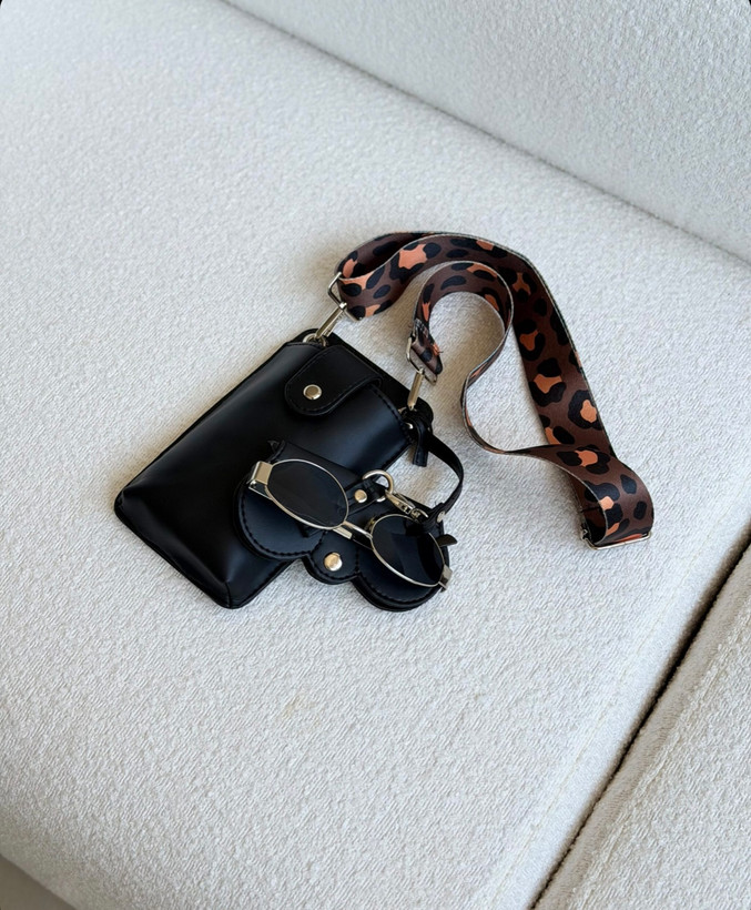 بادی بگ عینکی همراه با جای عینک